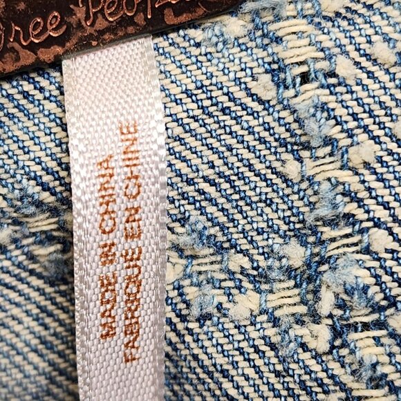 Free People Women' Punched Denim Moto Jacket Size 10 Herringbone Blue Jean Biker - Picture 7 of 12